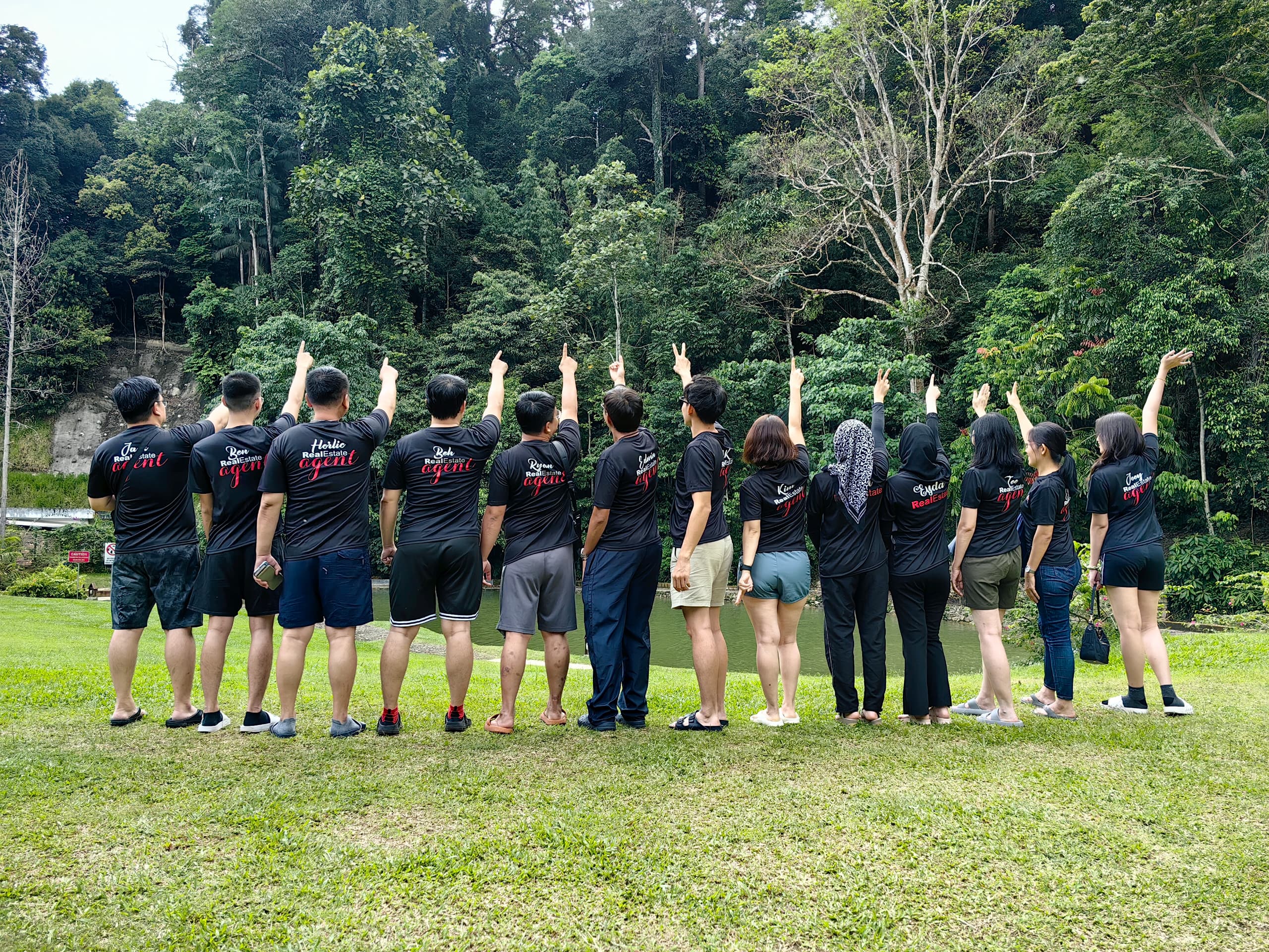 5450297c-a974-44b9-8e1a-3a1a55454adf