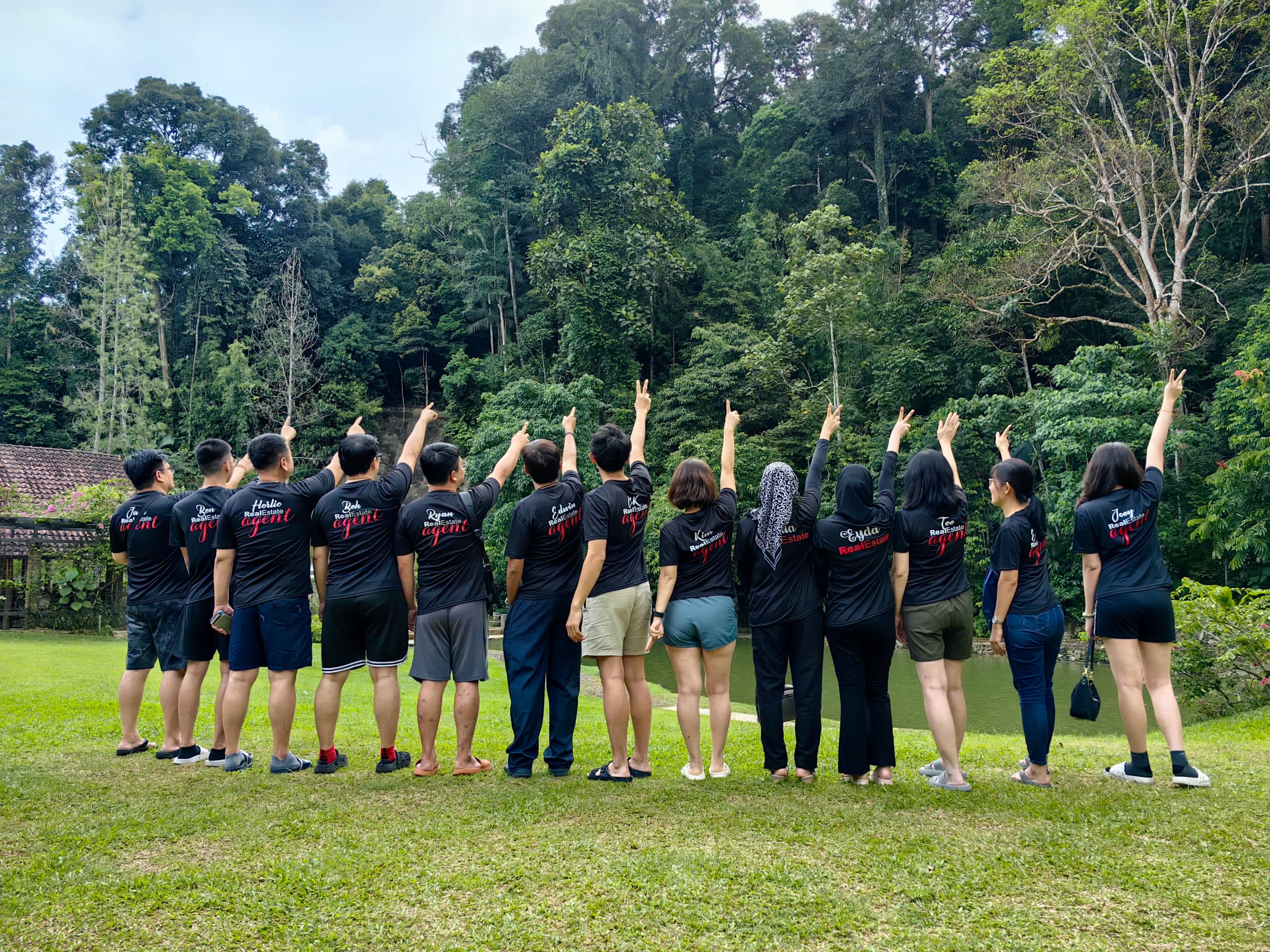 8b44e40e-e89e-4e33-ac5c-bf374073c474